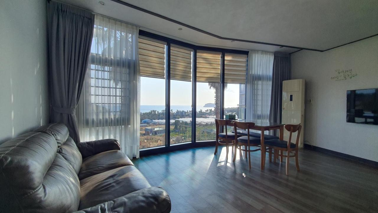 Beewool Chaewool Pension Согвипхо Экстерьер фото