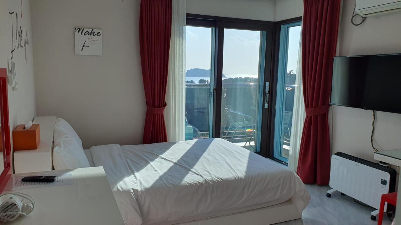 Beewool Chaewool Pension Согвипхо Экстерьер фото