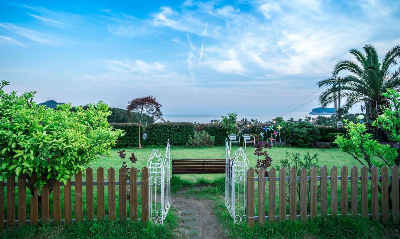 Beewool Chaewool Pension Согвипхо Экстерьер фото
